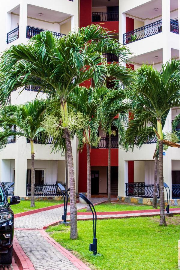 Accra Fine Suites - Holi Flats Airport Residential Exteriér fotografie